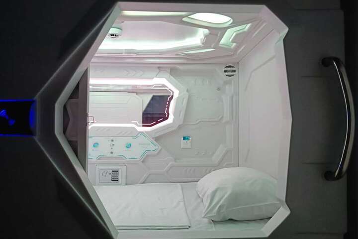 Room 22 of 41