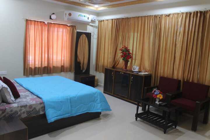 Room 14 of 63