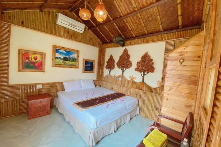 Trang An NP homestay