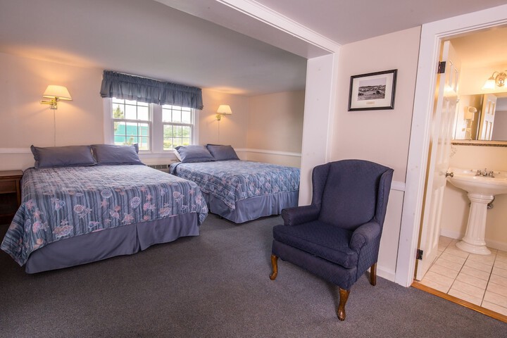 Room 7 of 80