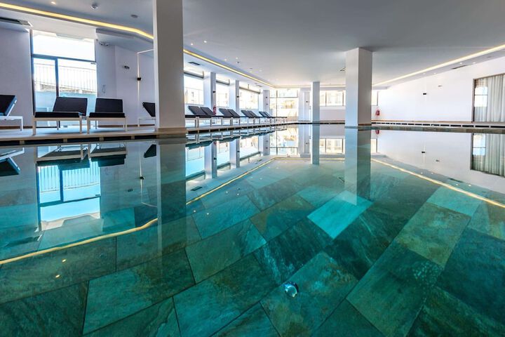 Pool 87 of 312