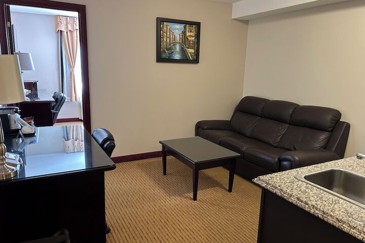 Room 11 of 13