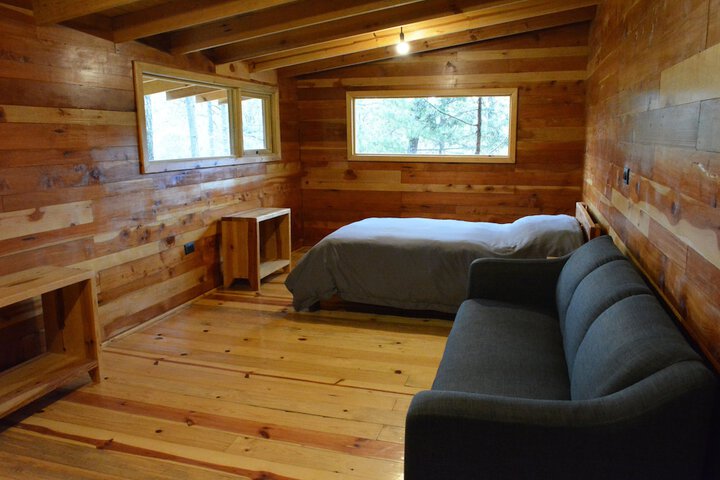 Room 10 of 80