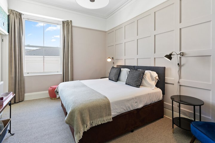 Room 18 of 70