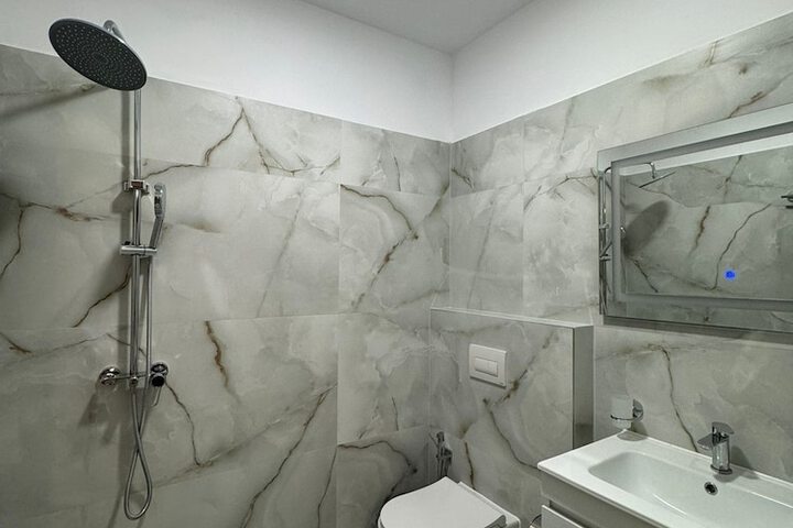 Room 25 of 50