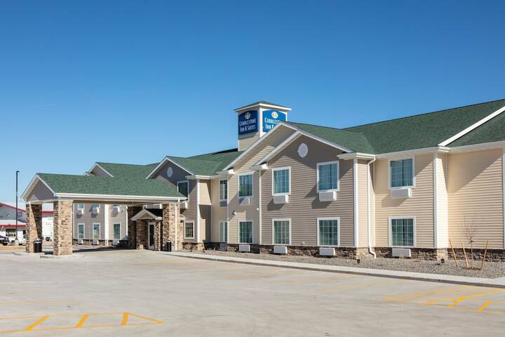 Hotel 43 of 48