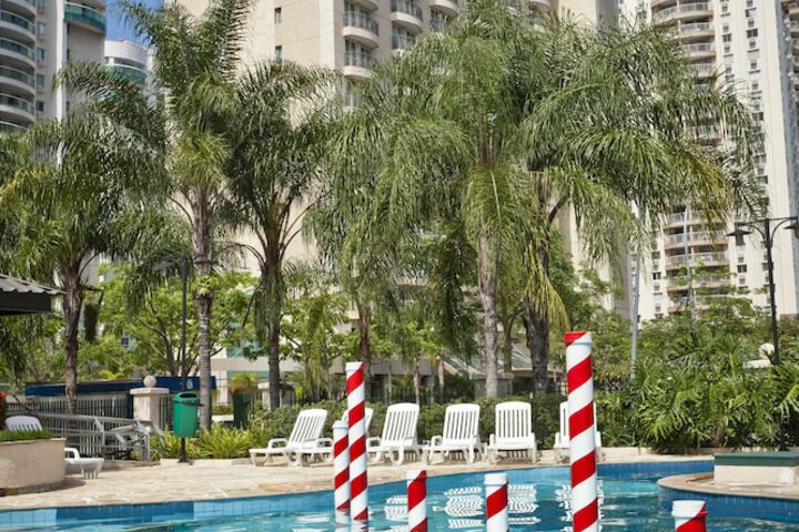 Pool 35 of 113