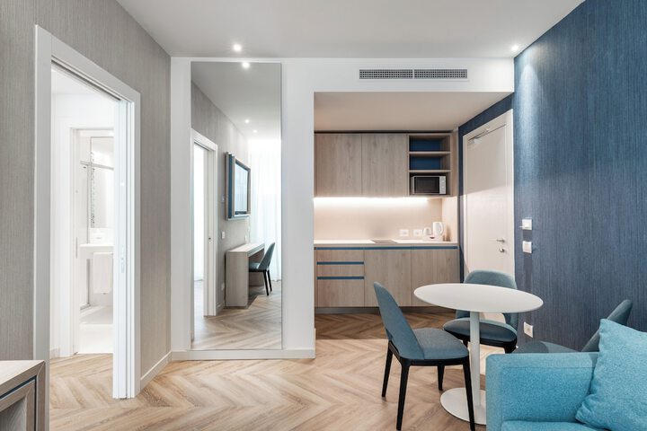 Private kitchenette