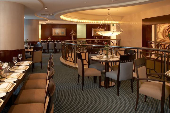 Dining Photos