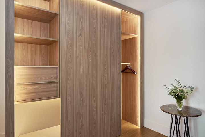 Room 17 of 51