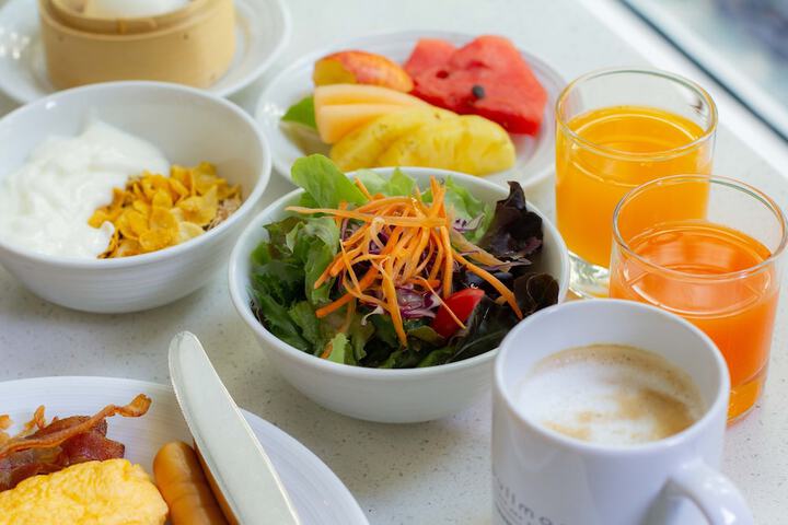Breakfast/Coffee Service 75 of 116