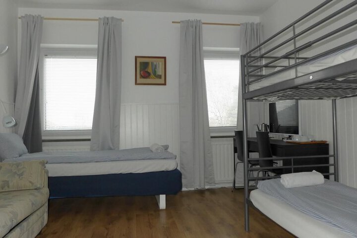 Room 17 of 50