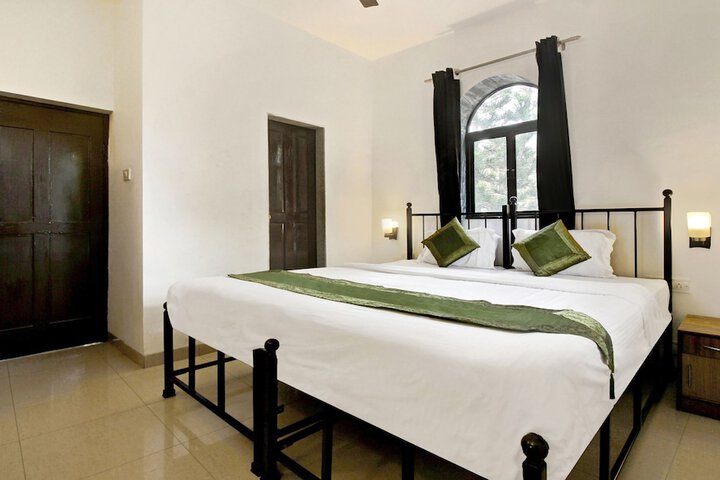 Room 14 of 20