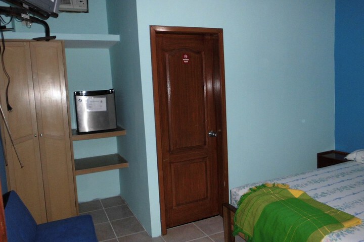 Room 19 of 130