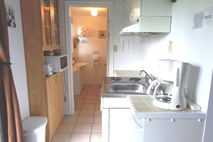 Private kitchenette