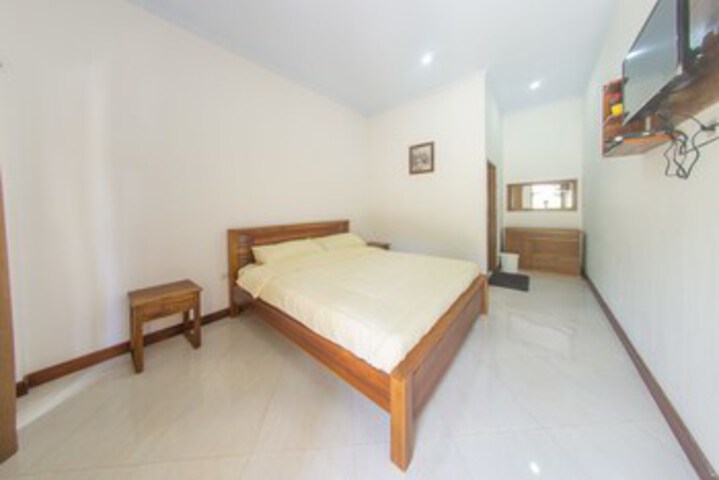 Room 6 of 29