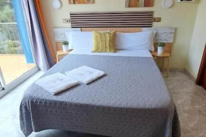 Room 3 of 22