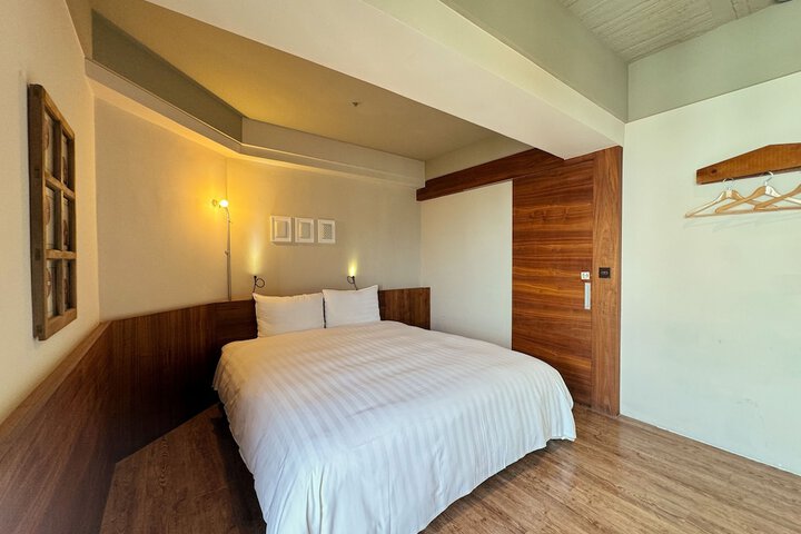 Room 29 of 65