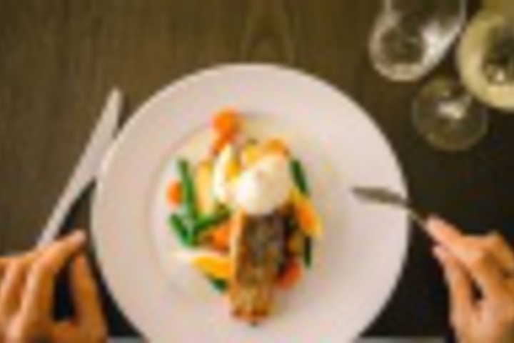 Dining 75 of 204