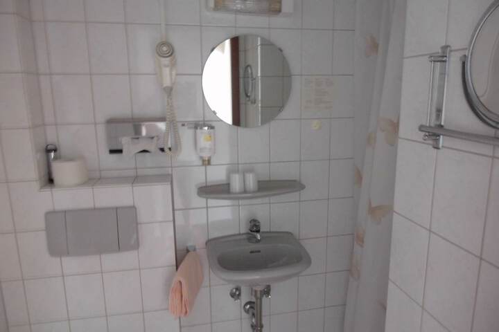Clean Restrooms