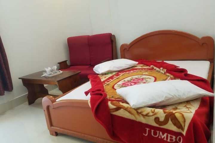 Room 21 of 24