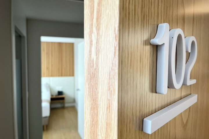 Room 26 of 63