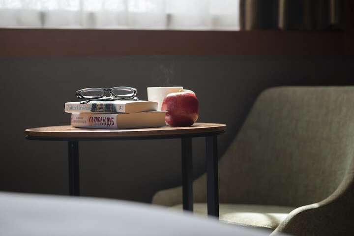 Room 13 of 180