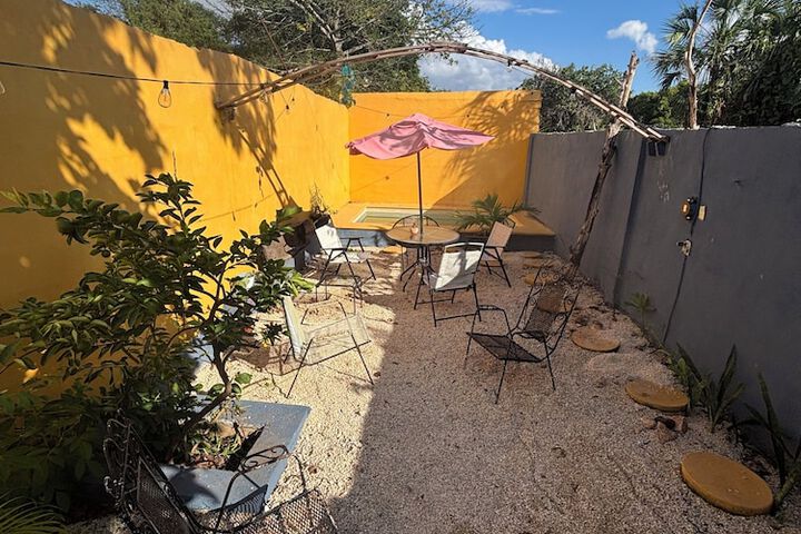 Terrace/Patio 10 of 16