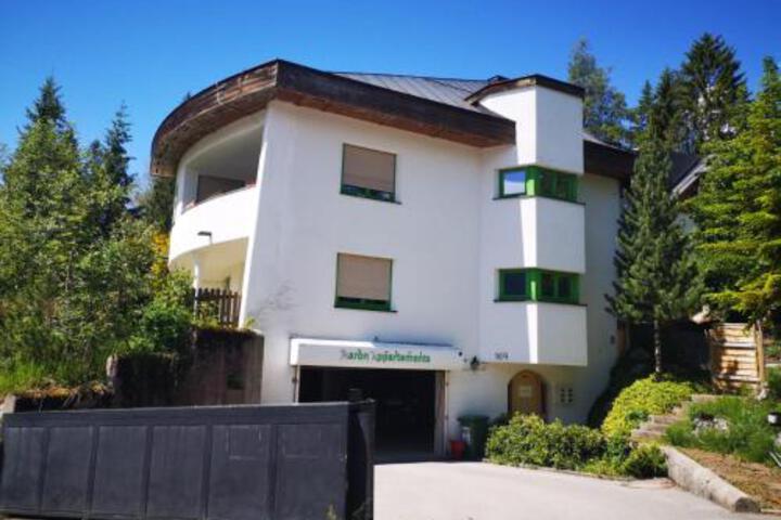 Hotel 4 of 5