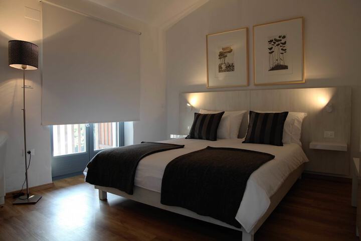 Room 9 of 41