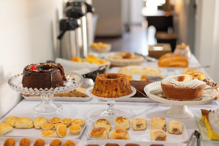 Breakfast/Coffee Service 33 of 41