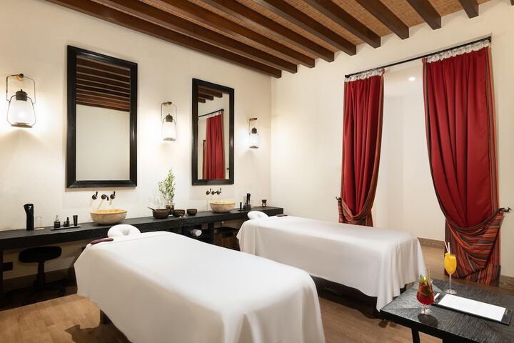 Spa 134 of 318
