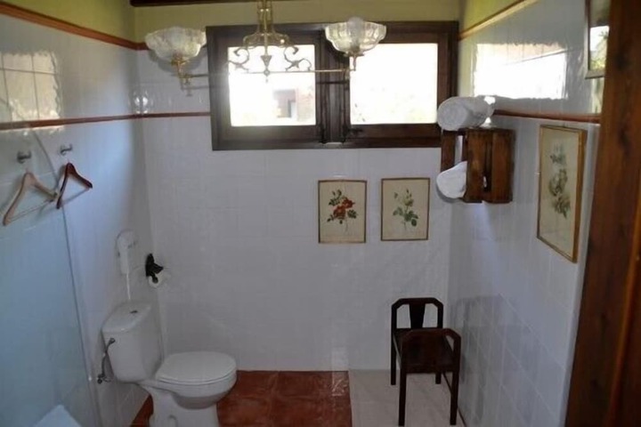 Room 15 of 29