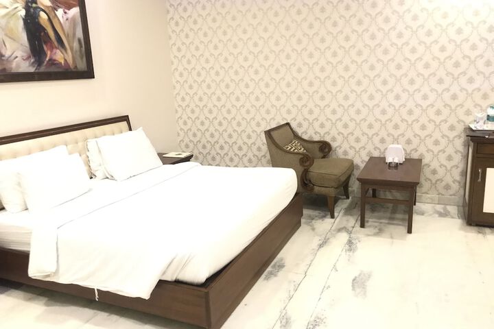 Room 186 of 288