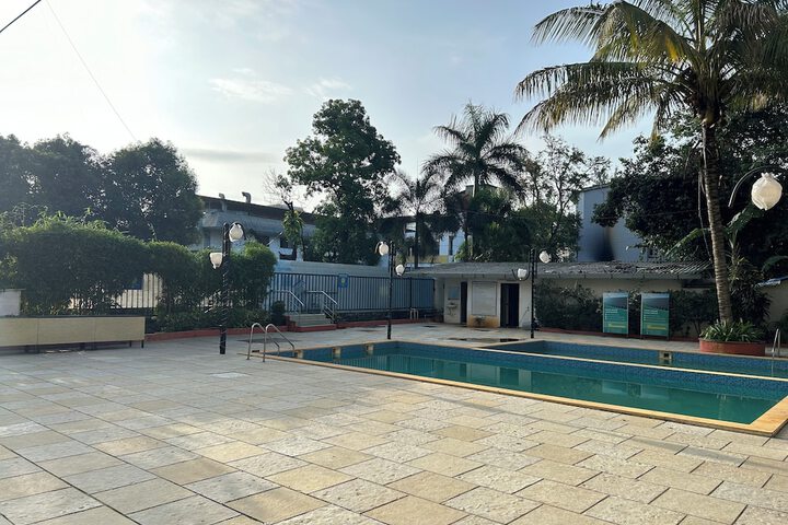 Pool 75 of 114