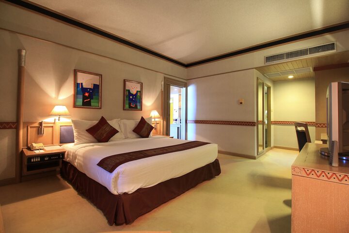 Room 19 of 70