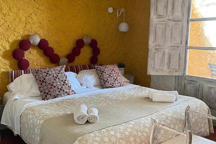Room 18 of 120