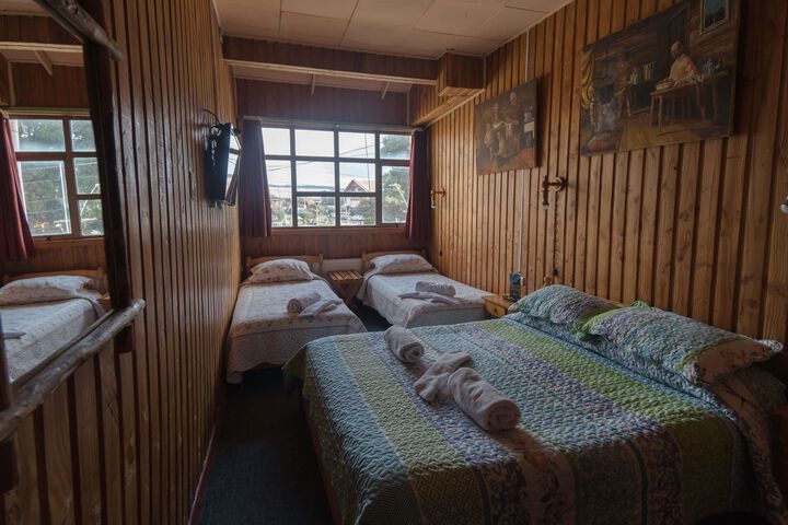 Room 38 of 43