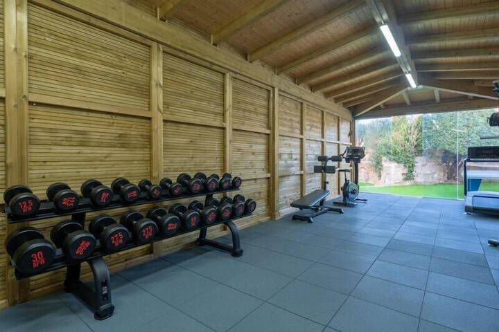 Hotel Gym