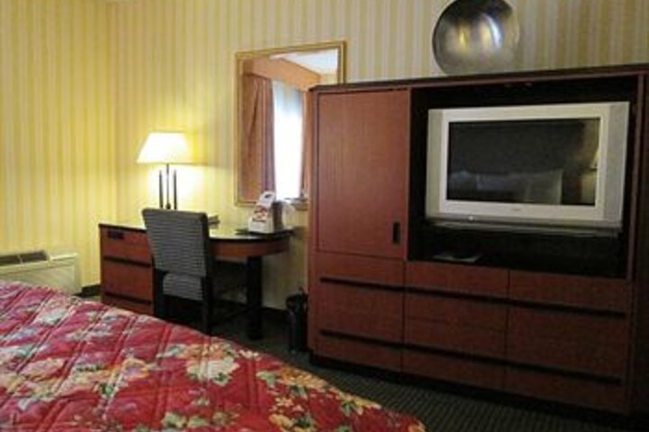 Room 7 of 29