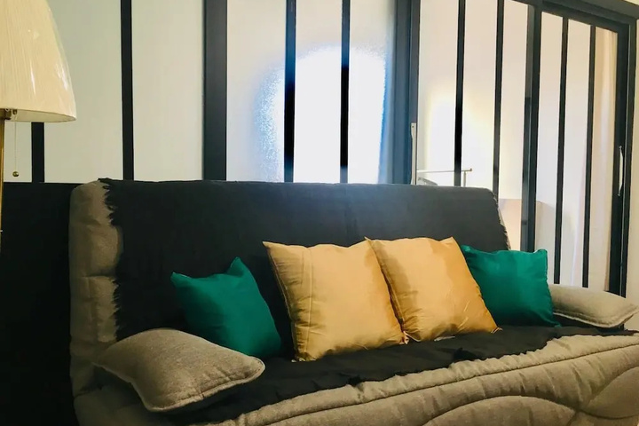 Room 7 of 22