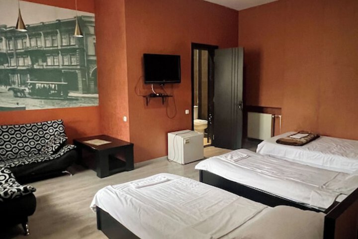Room 17 of 50