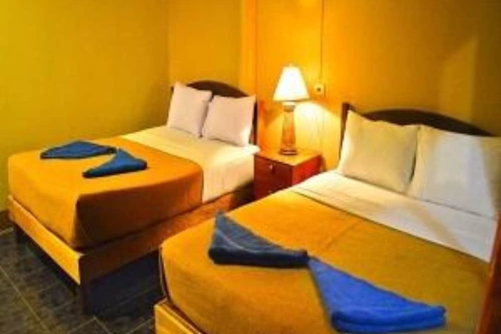 Room 18 of 37