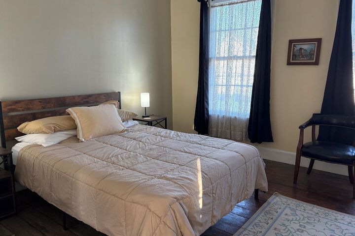 Room 14 of 48