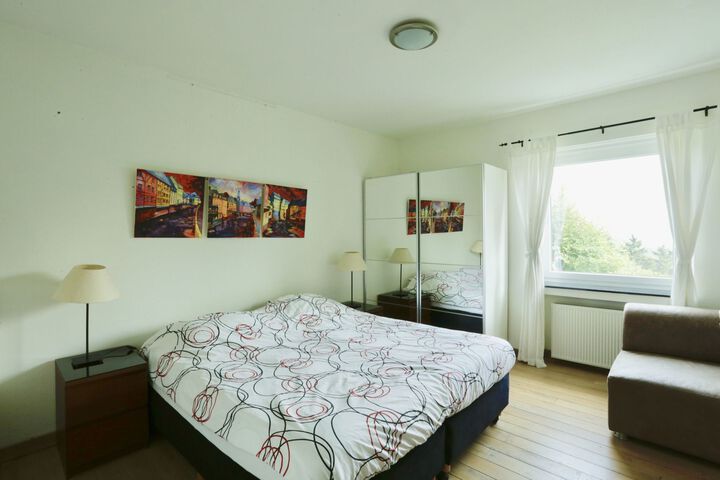 Room 17 of 24