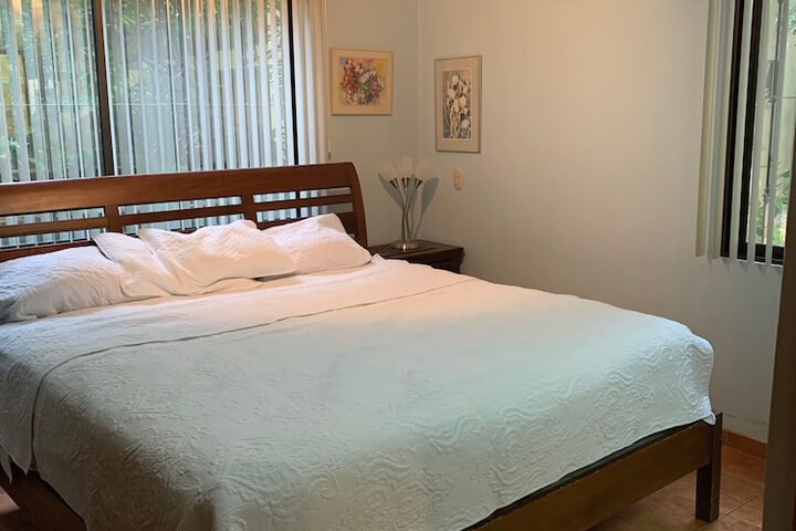 Room 2 of 9