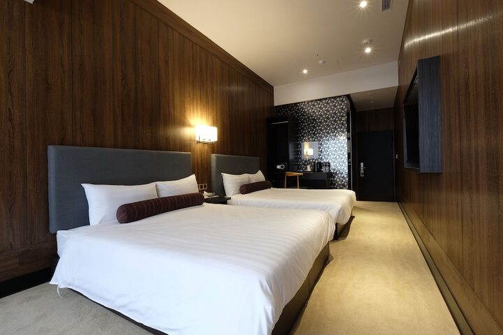 Room 27 of 89