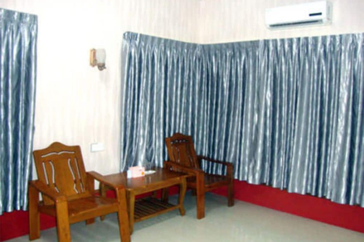 Room 10 of 26