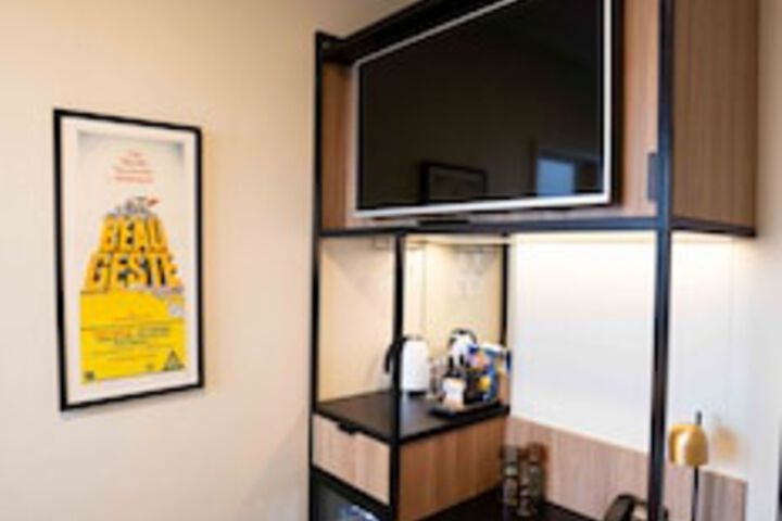Room 31 of 63