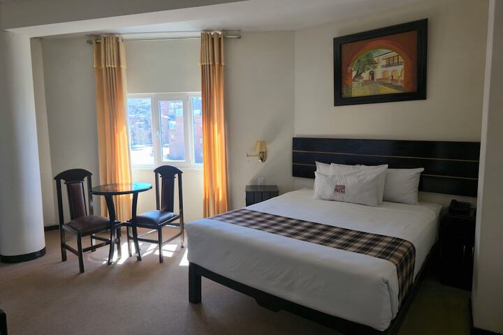 Room 21 of 43